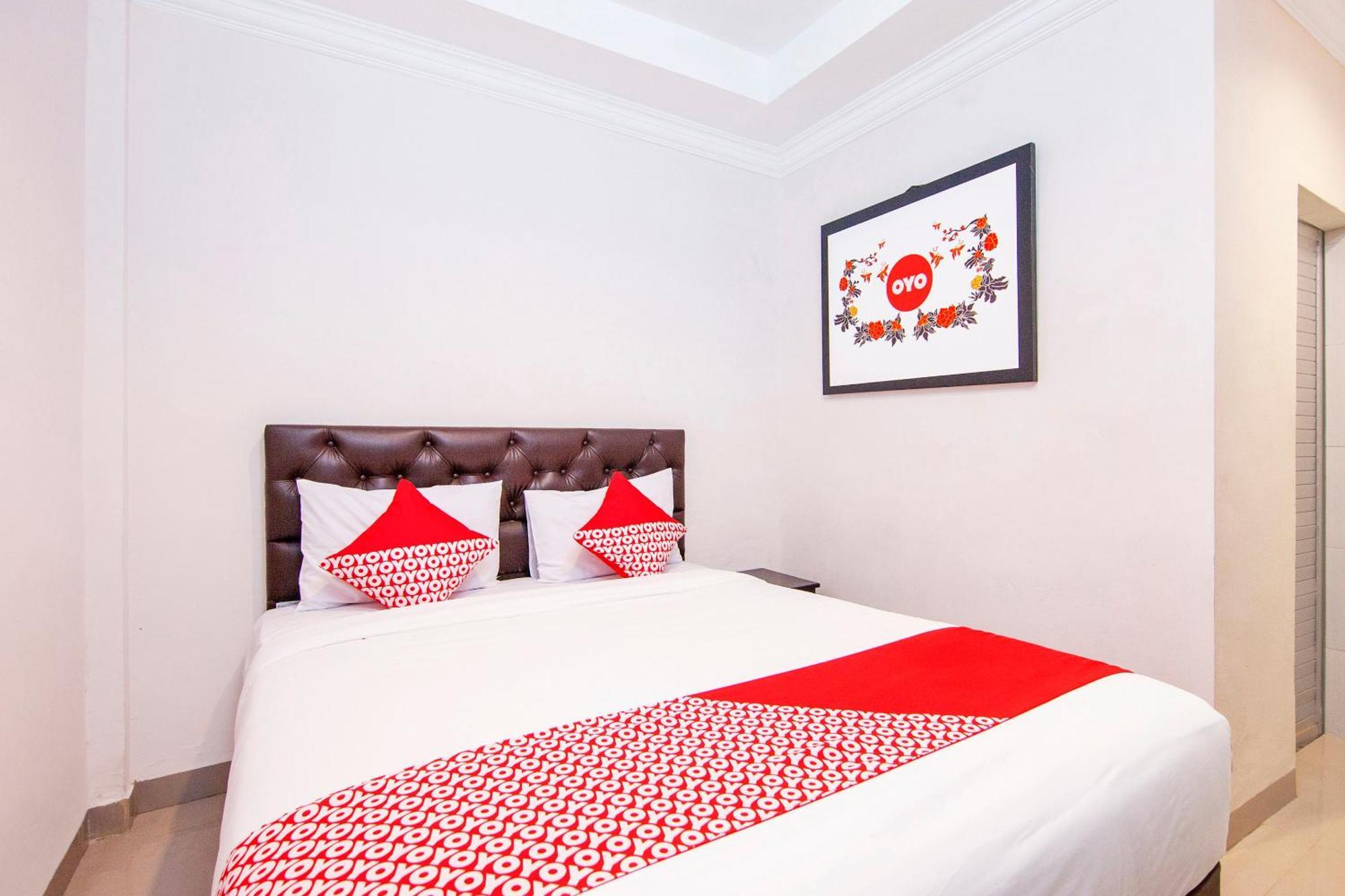 Super Oyo 621 Vania Residence Медан Екстериор снимка
